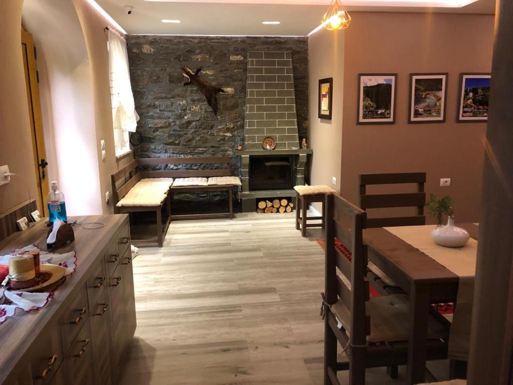 Vila Culli Përmet 외부 사진